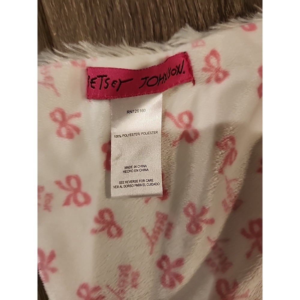 Betsey‎ Johnson Pink Bows Baby Blanket Faux Fur Fleece XOX Hard To Find HTF - Picture 3 of 5